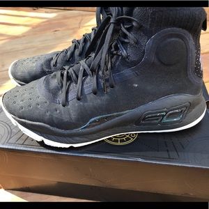Boys Under Armour Curry 4